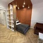 10 Апартаменти