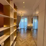 10 *