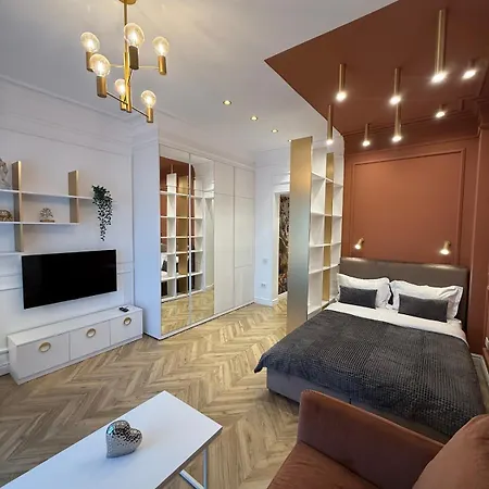 10 * Bukareszt